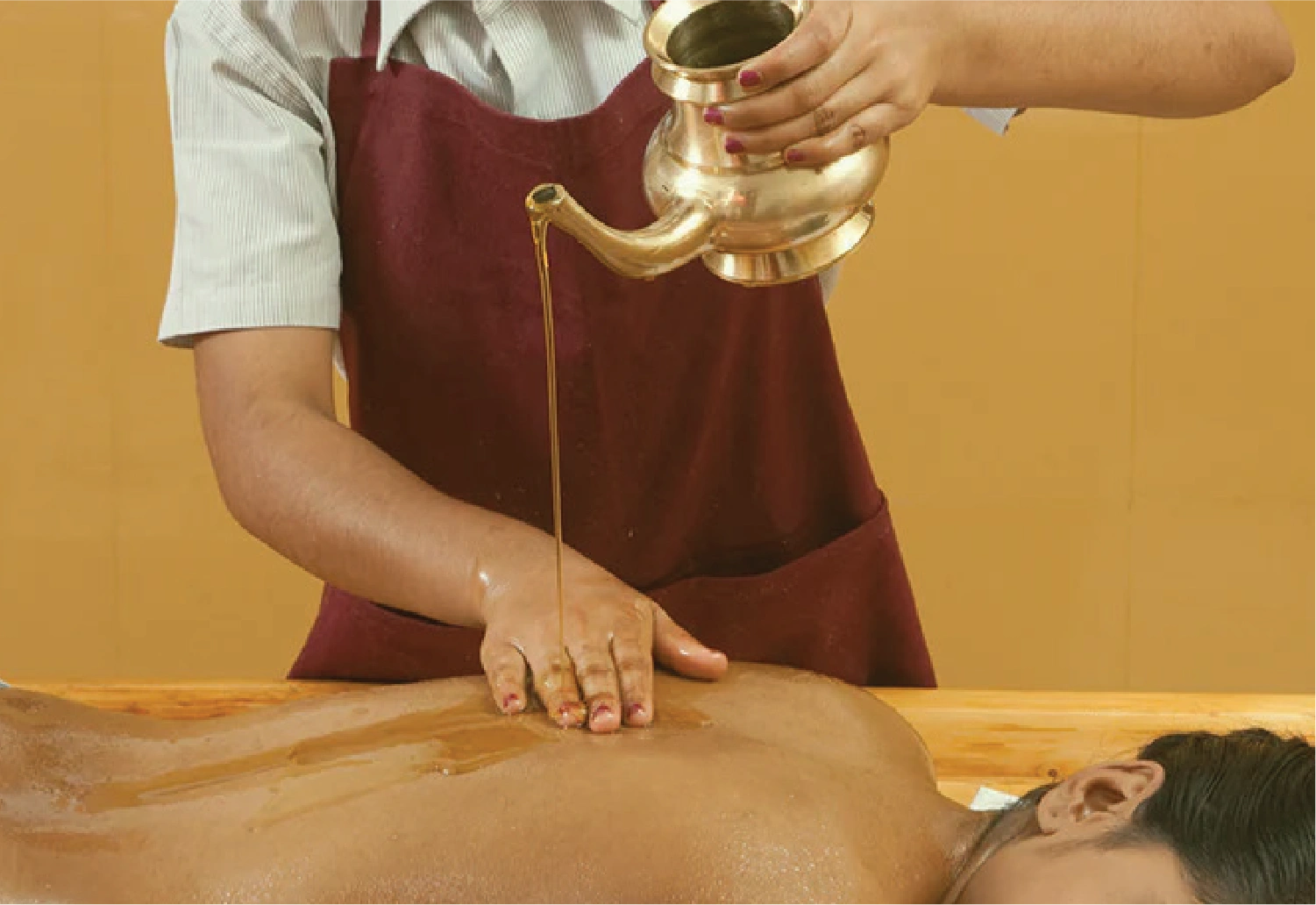 Kashaya Dhara Treatment